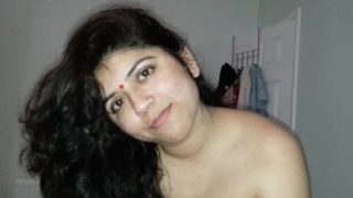 Busty Indian Bhabhi Shalini Sucking Cock – Indians Get Fucked