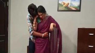 Tamil Bhabhi fucked by Desi indian.mpg