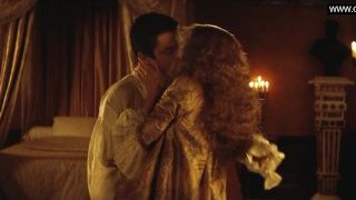 Keira Knightley – Sex Scenes – The Duchess (2008)