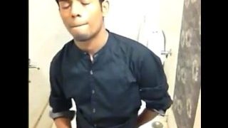 Sexy Ass Desi Indian Boy Cums