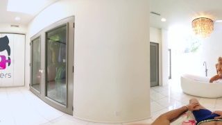 VR Bangers – [360°VR] Blonde Alix Lynx cought by boyfriend masturbating